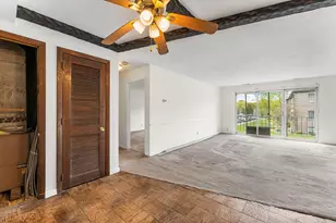 508 Oak St, Brockton, MA 02301 - Photo 9