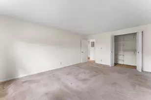 508 Oak St, Brockton, MA 02301 - Photo 15