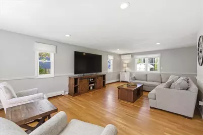 560 Common St, Walpole, MA 02081 - Photo 23