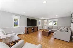 560 Common St, Walpole, MA 02081 - Photo 23