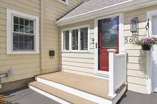 560 Common St, Walpole, MA 02081 - Photo 5