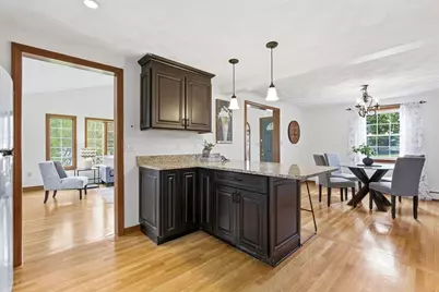 3 Juniper St, Burlington, MA 01803 - Photo 15