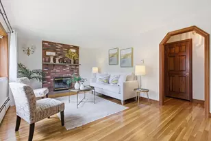 3 Juniper St, Burlington, MA 01803 - Photo 5