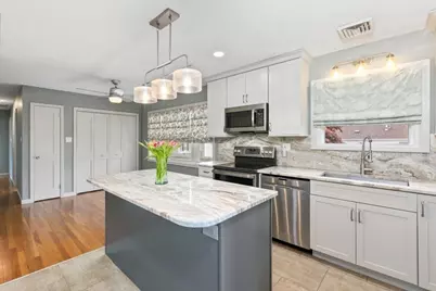 15 Erhardt Terrace, Methuen, MA 01844 - Photo 3