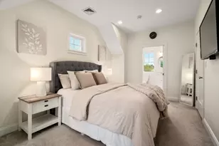 67 Ash St, Waltham, MA 02453 - Photo 13