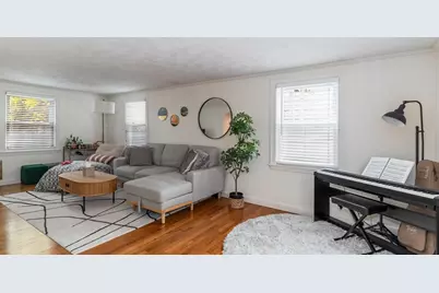 51 Lynn Fells Pkwy, Melrose, MA 02176 - Photo 3