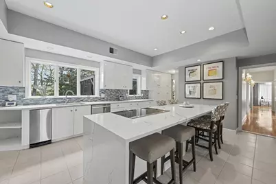 29 Hammersmith Dr, Saugus, MA 01906 - Photo 9