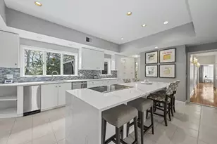 29 Hammersmith Dr, Saugus, MA 01906 - Photo 9