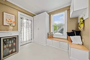 6 Linden St, Salem, MA 01970 - Photo 15