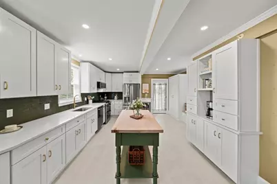 6 Linden St #2, Salem, MA 01970 - Photo 11