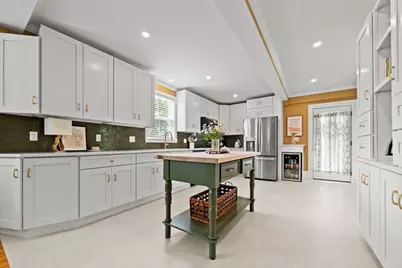 6 Linden St #2, Salem, MA 01970 - Photo 13