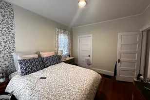 17 Hunnewell Ave, Boston, MA 02135 - Photo 21