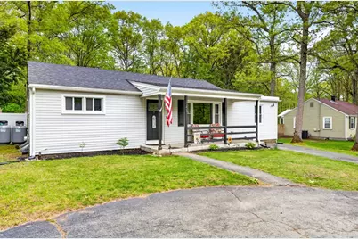 545 Tremont St, Rehoboth, MA 02769 - Photo 3