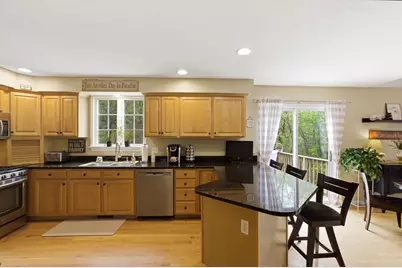 65 Locust St, Middleton, MA 01949 - Photo 13
