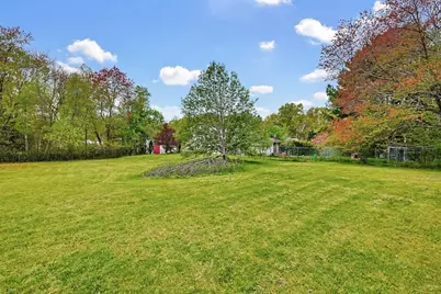 81 Florida Ave, Bellingham, MA 02019 - Photo 27