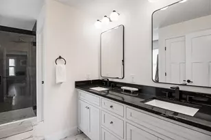 396 Elmwood Ave, Holden, MA 01522 - Photo 29
