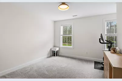396 Elmwood Ave, Holden, MA 01522 - Photo 21