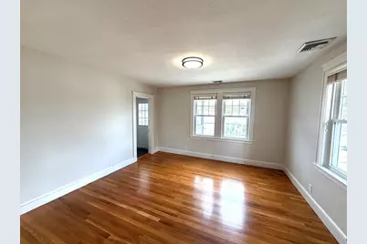 58 Dix St #58, Waltham, MA 02453 - Photo 7