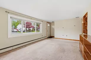 14 Prentiss St, Malden, MA 02148 - Photo 3