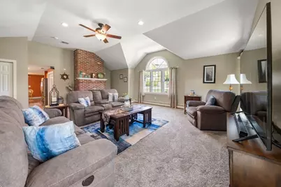 29 S Central St, Milford, MA 01757 - Photo 17