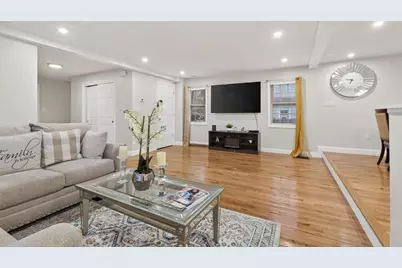 32 Fremont St, Taunton, MA 02780 - Photo 5