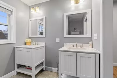 32 Fremont St, Taunton, MA 02780 - Photo 25
