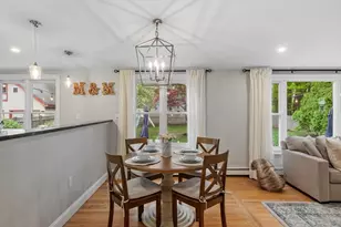 152 Oak St, Reading, MA 01867 - Photo 9