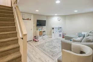 80 Milton Ave, Boston, MA 02136 - Photo 21