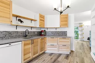 52 Jasper Ln, Randolph, MA 02368 - Photo 7