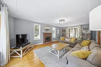 35 Buena Vista Dr, Attleboro, MA 02703 - Photo 5