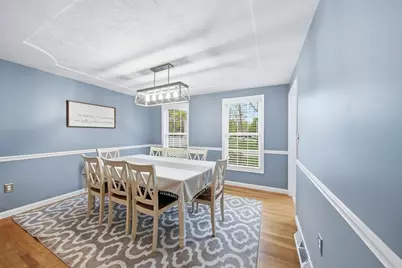 35 Buena Vista Dr, Attleboro, MA 02703 - Photo 9