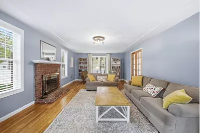 35 Buena Vista Dr, Attleboro, MA 02703 - Photo 7