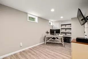 16 Kings Row, North Reading, MA 01864 - Photo 23