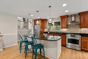 16 Kings Row, North Reading, MA 01864 - Photo 5