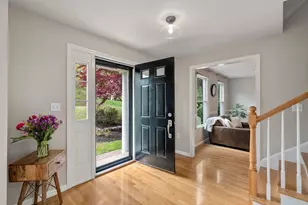 16 Kings Row, North Reading, MA 01864 - Photo 3