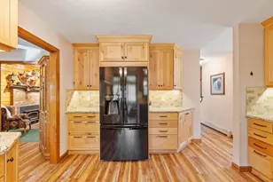 111 Hale Rd, Hubbardston, MA 01452 - Photo 11