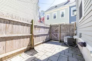 5 Lexington Ave, Boston, MA 02129 - Photo 35