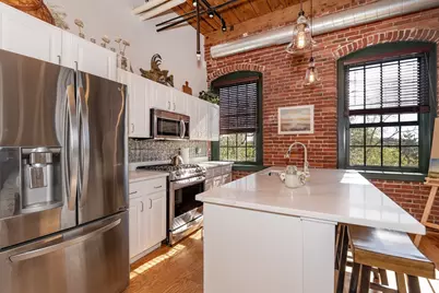 25 Pond St #210, Amesbury, MA 01913 - Photo 5