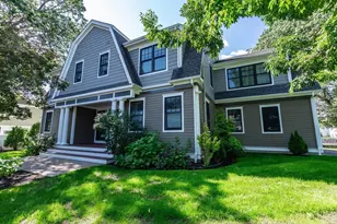 57 Walnut St, Newton, MA 02460 - Photo 3