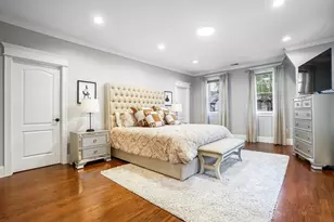 57 Walnut St, Newton, MA 02460 - Photo 25