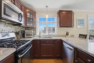 112 Washington St, Medford, MA 02155 - Photo 9