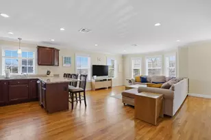 112 Washington St, Medford, MA 02155 - Photo 5