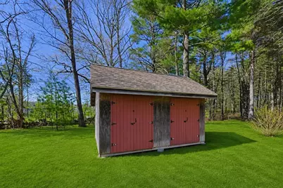 5 Chestnut St, Plainville, MA 02762 - Photo 31