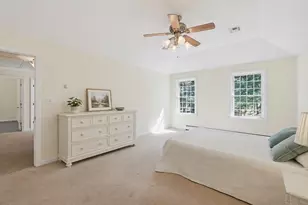 5 Chestnut St, Plainville, MA 02762 - Photo 15