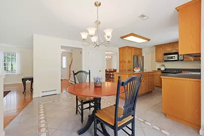 5 Chestnut St, Plainville, MA 02762 - Photo 7