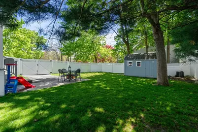 50 Stow St, Waltham, MA 02453 - Photo 27