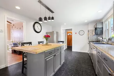 30 Hutchinson St, Winthrop, MA 02152 - Photo 13