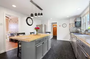 30 Hutchinson St, Winthrop, MA 02152 - Photo 13