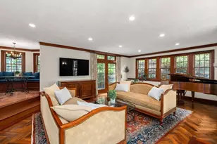 14 Arlmont St, Arlington, MA 02476 - Photo 5