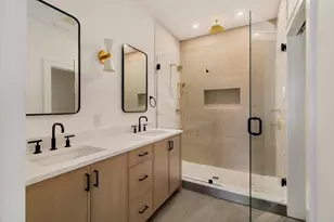 19 S Waverly St, Boston, MA 02135 - Photo 29